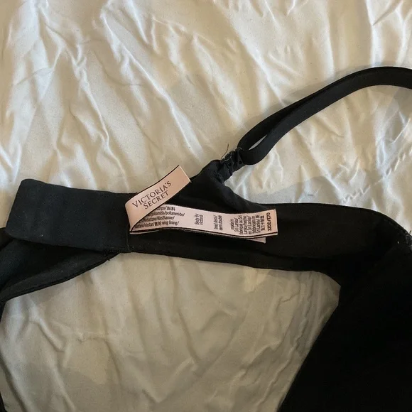 Body by Victoria Bra - Picture 3 of 3